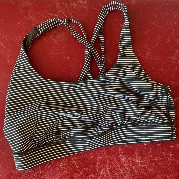 Lululemon Energy Bra Medium Support B-D Cup Sz 6 Hype Stripe Dark Olive … - Picture 3 of 4